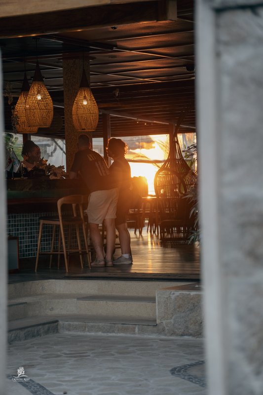 SunBeam & Time to Eat — La digue